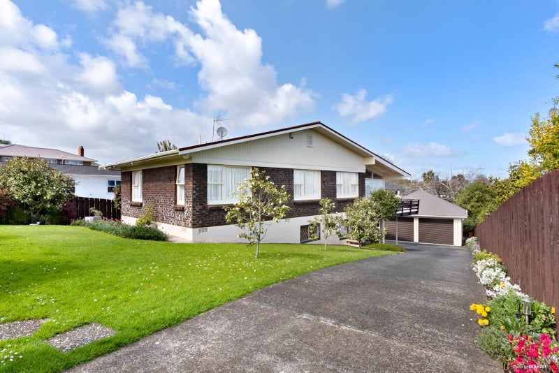 36 Rodney Street, Howick, Auckland - Carousel 2