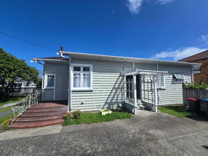 7 Pine Street, Mount Eden, Auckland - Carousel 2