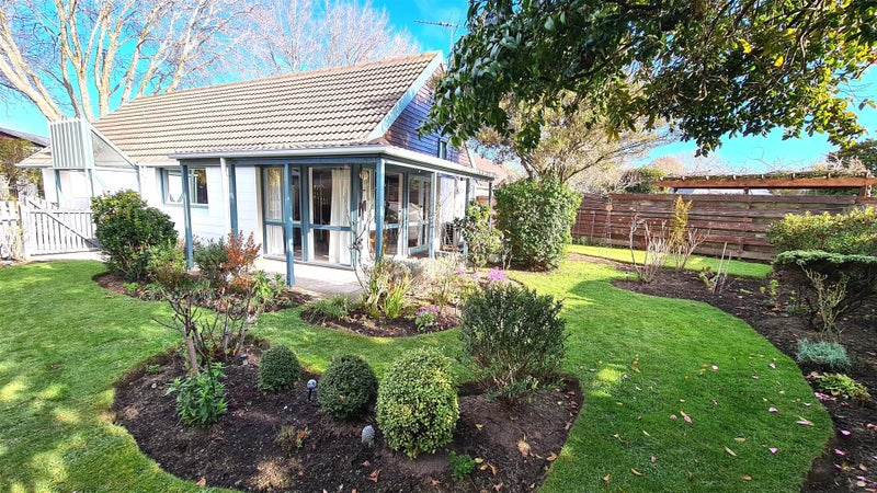 2/4 Egmont Place, Bishopdale, Christchurch - Carousel 15