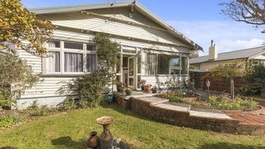 69 Riverside Drive, Waiwhetu, Lower Hutt - Carousel 1