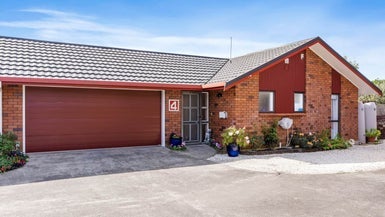 6/288 Queen Street, Pukekohe, Pukekohe - Carousel 1