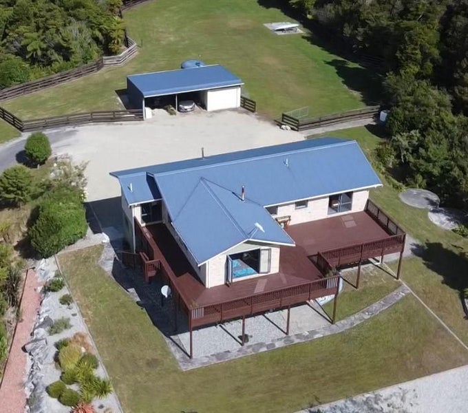 102 Welshmans Road, Marsden, Greymouth - Carousel 1