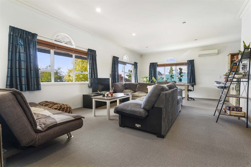 3/53 Lake Crescent, Hamilton Lake, Hamilton - Carousel 2