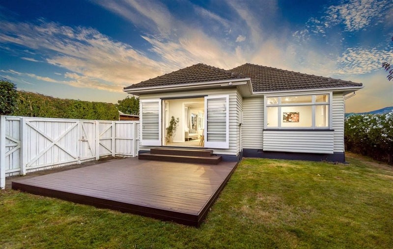 1/90 Conway Street, Somerfield, Christchurch - Carousel 1