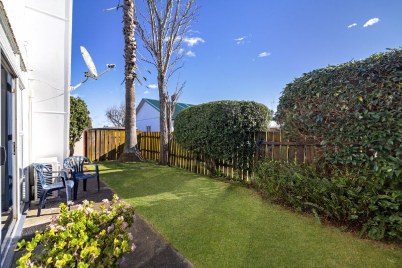 2/215 Fifteenth Avenue, Tauranga South, Tauranga - Carousel 2