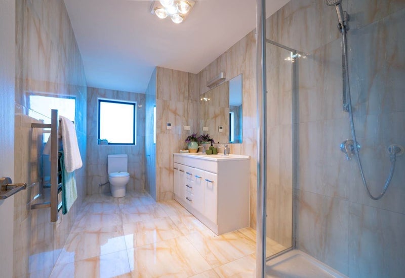 232 Sturges Road, Henderson, Auckland - Carousel 12