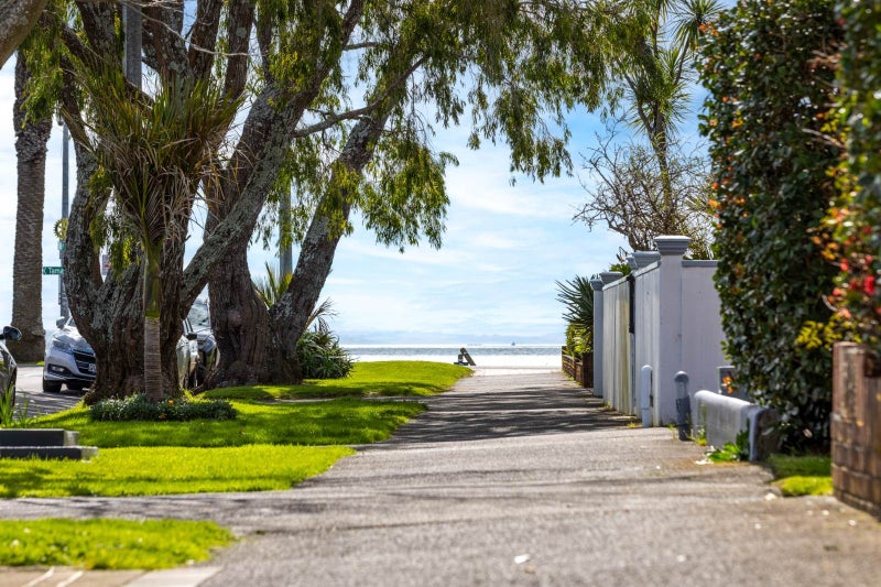 12 Goldie Street, St Heliers, Auckland - Carousel 2