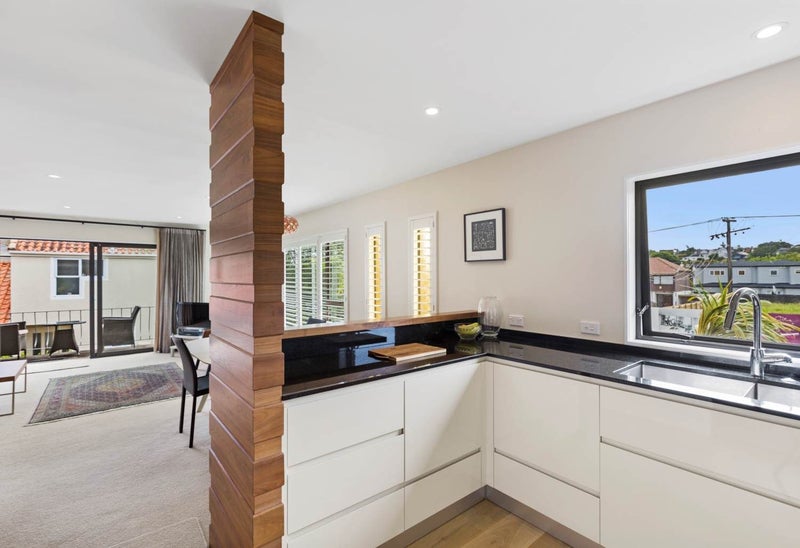 3/47 Atkin Avenue, Mission Bay, Auckland - Carousel 2