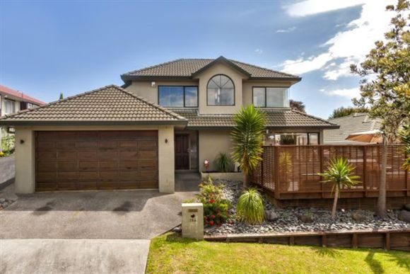 1/19 Simmental Crescent, Somerville, Manukau - Carousel 1