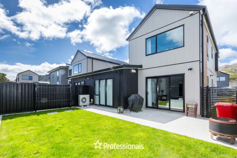 1 Balmerino Lane, Wallaceville, Upper Hutt - Carousel 18