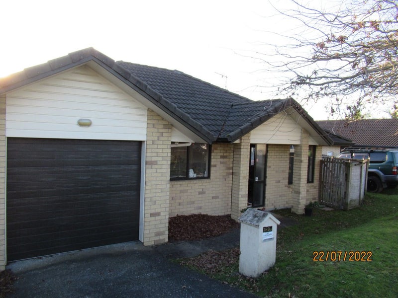 189 Sturges Road, Henderson, Auckland - Carousel 1