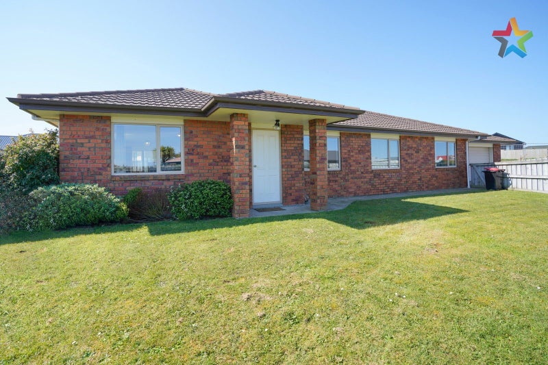 46 Mavora Crescent, Heidelberg, Invercargill - Carousel 1