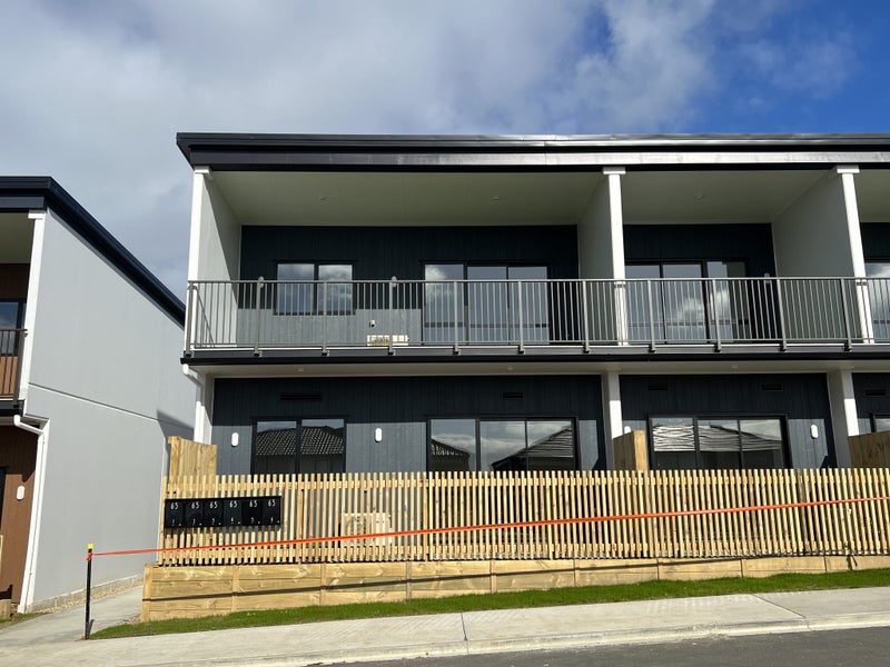 1/65 Pragma Rise, Huntington, Hamilton - Carousel 1