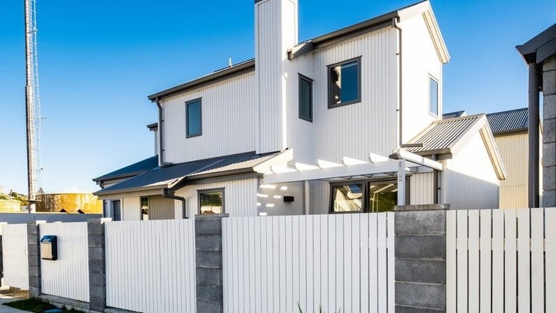 15 MACAULAY STREET, Ahuriri, Napier - Carousel 1