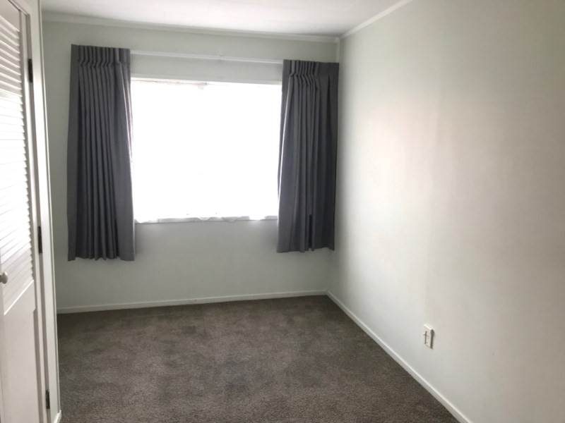 48 Aviemore Drive, Highland Park, Auckland - Carousel 10