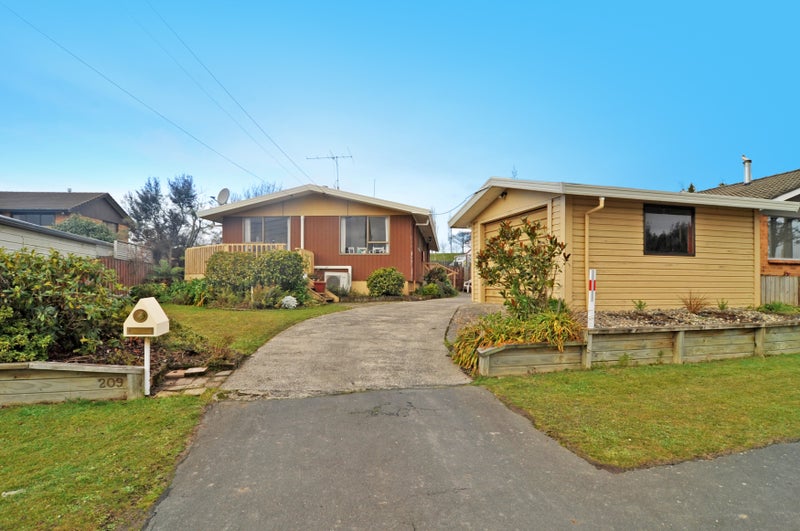 209 Dalziel Road, Brockville, Dunedin - Carousel 1