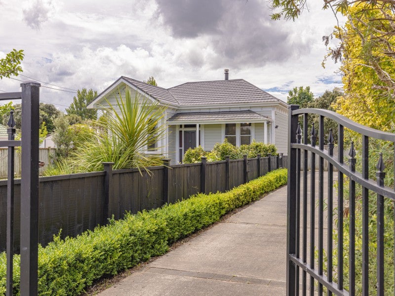 26 Kings Avenue, Gonville, Whanganui - Carousel 2