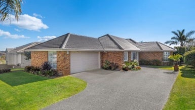 1/9 Crescent Hills Court, Northpark, Auckland - Carousel 1