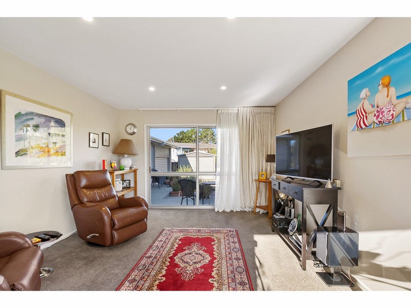 6 Oak Place, Gleniti, Timaru - Carousel 2
