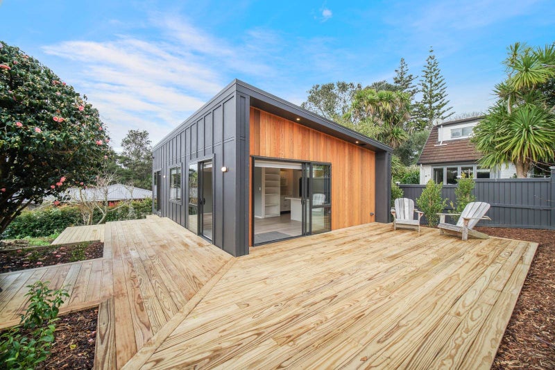 9 Roland Road, Greenhithe, Auckland - Carousel 1