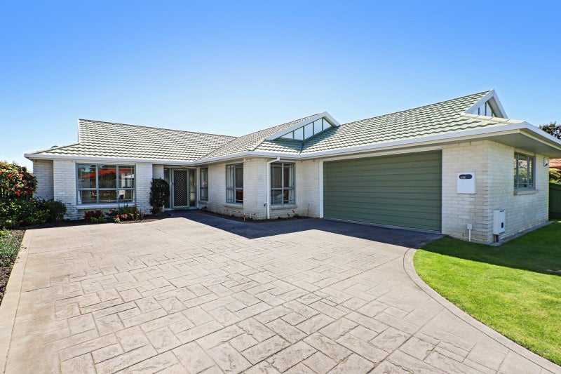 6 Knightsbridge Place, Taradale, Napier - Carousel 2