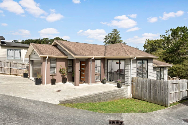 113F Sunnyside Road, Sunnyvale, Auckland - Carousel 1