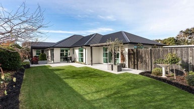 12 Manly Place, North New Brighton, Christchurch - Carousel 1
