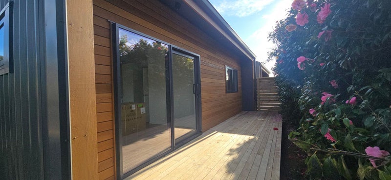 178 Helston Road, Paparangi, Wellington - Carousel 1