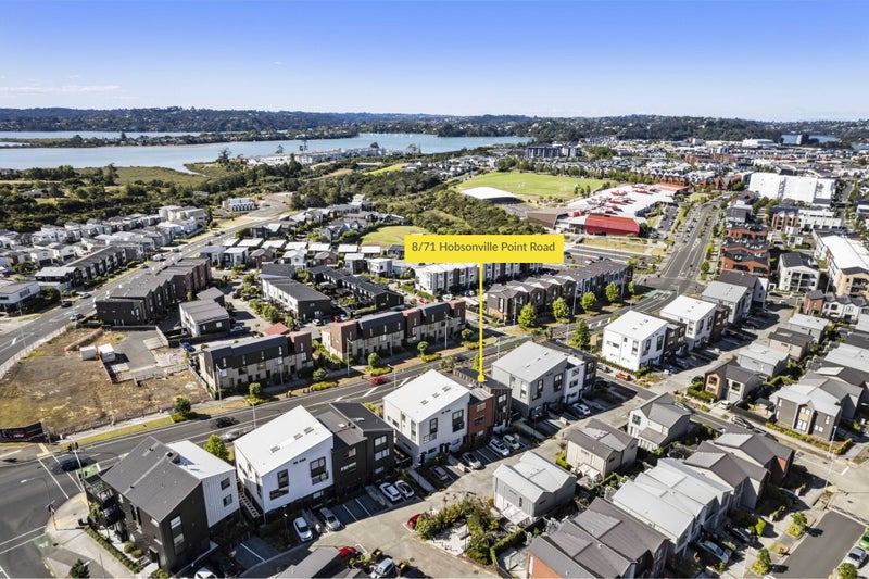 8/71 Hobsonville Point Road, Hobsonville, Auckland - Carousel 17