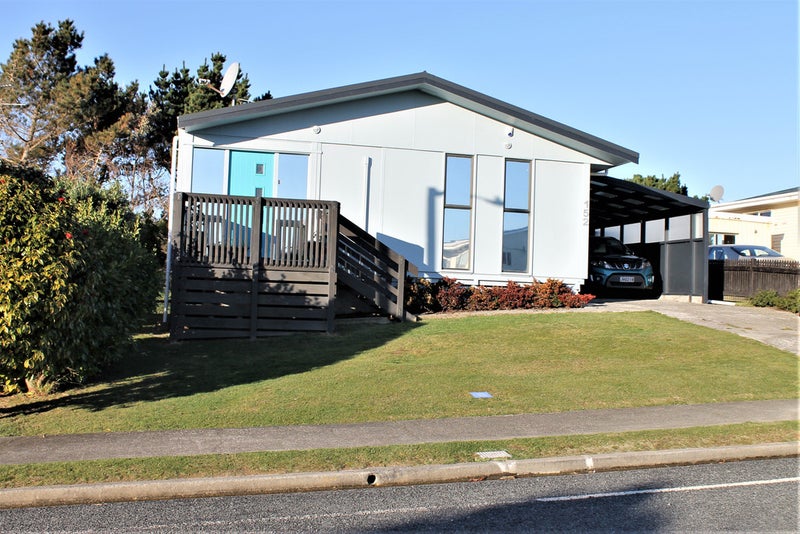 152 Gloaming Hill, Titahi Bay, Porirua - Carousel 1