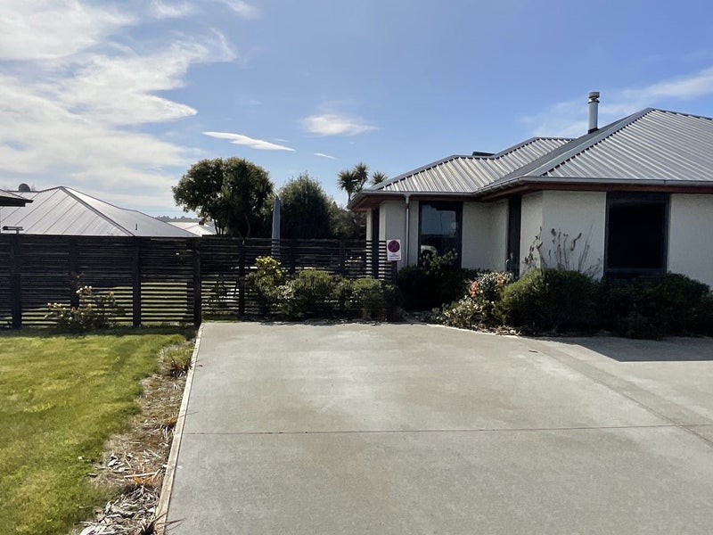 5 Lancaster Lane, Waldronville, Dunedin - Carousel 1