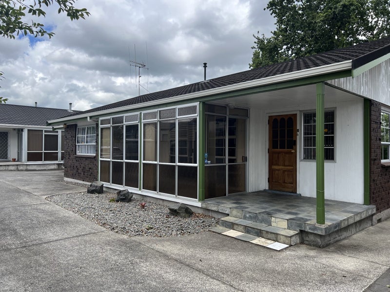 142A Clyde Street, Hamilton East, Hamilton - Carousel 1