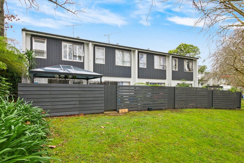 5/2 Hayden Street, Freemans Bay, Auckland - Carousel 1