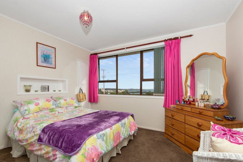 159A Wallace Road, Mangere Bridge, Auckland - Carousel 2
