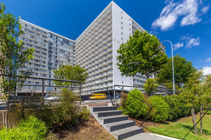 511/72 Nelson Street, Auckland Central, Auckland - Carousel 1
