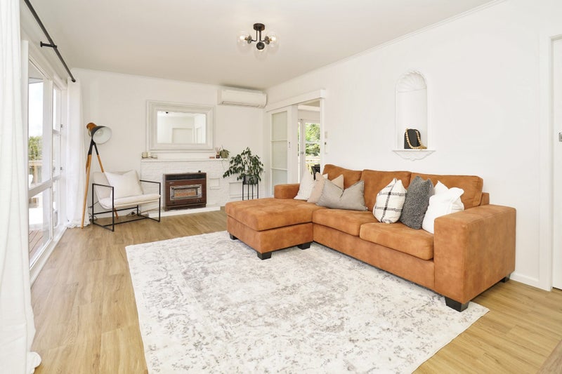 32 Resthill Crescent, Glenview, Hamilton - Carousel 2