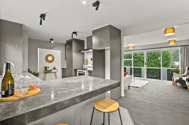 9 Thames Street, Welbourn, New Plymouth - Carousel 2