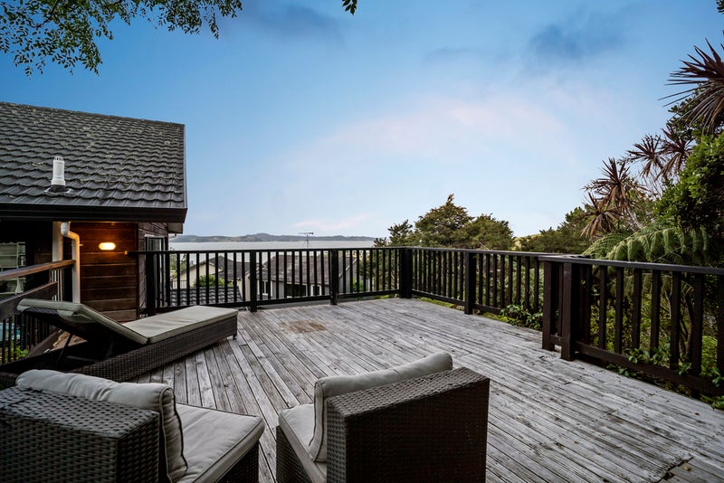 70 Rewa Road, Maraetai, Auckland - Carousel 1