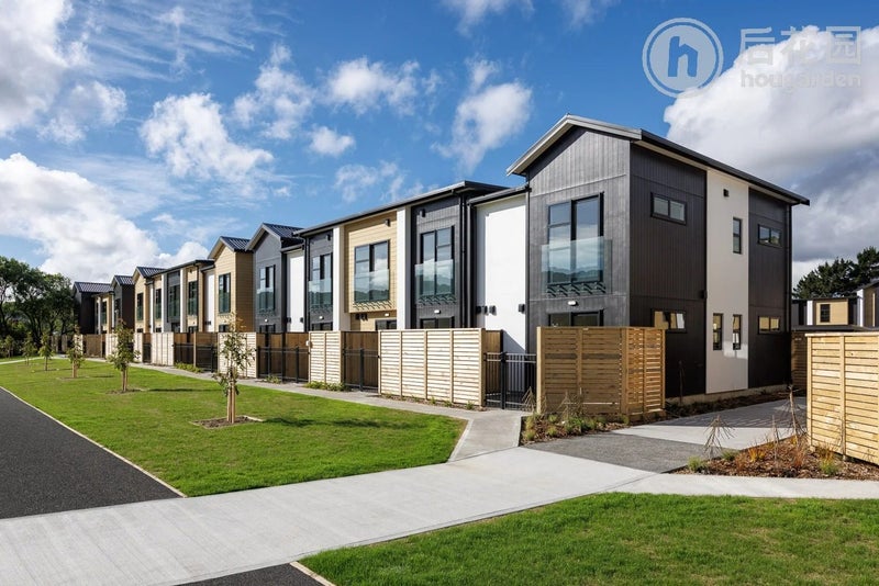 21 Te Ara o Papatahi, Wainuiomata, Lower Hutt - Carousel 2