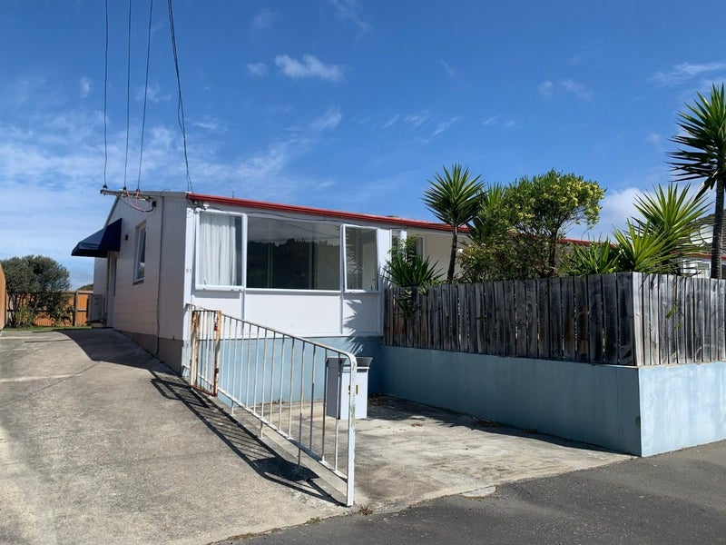 51 Lonsdale Street, New Brighton, Christchurch - Carousel 1