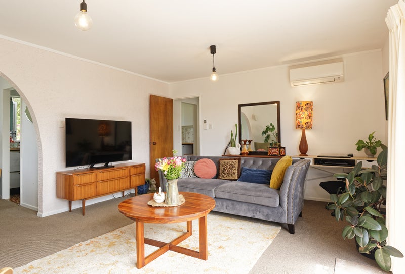 2/10 Tuapapa Street, Johnsonville, Wellington - Carousel 2