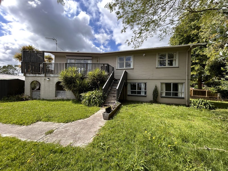 1/33 Anderson Road, Deanwell, Hamilton - Carousel 1