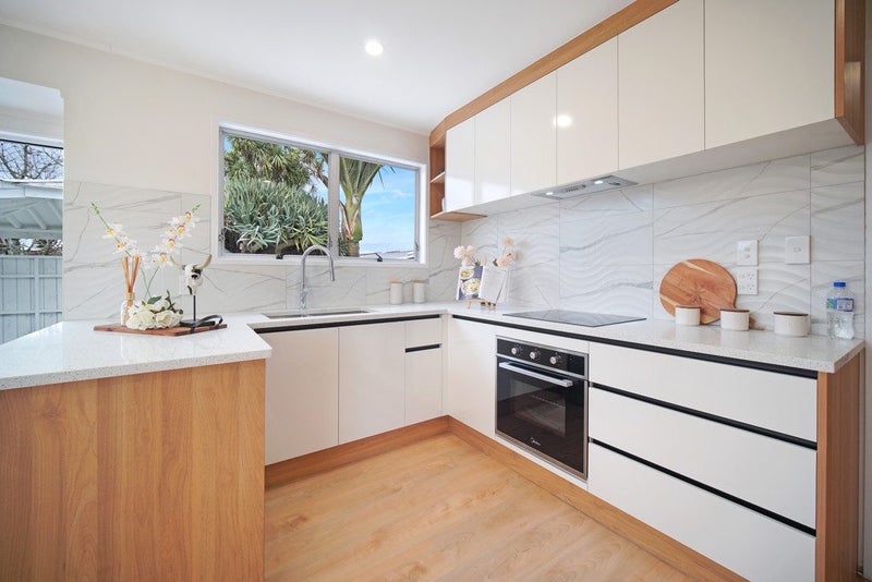 22 Adel Place, Weymouth, Auckland - Carousel 2