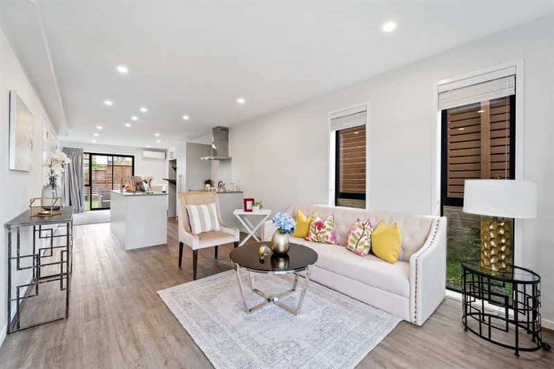 8 Orca Drive, Stanmore Bay, Whangaparaoa - Carousel 1