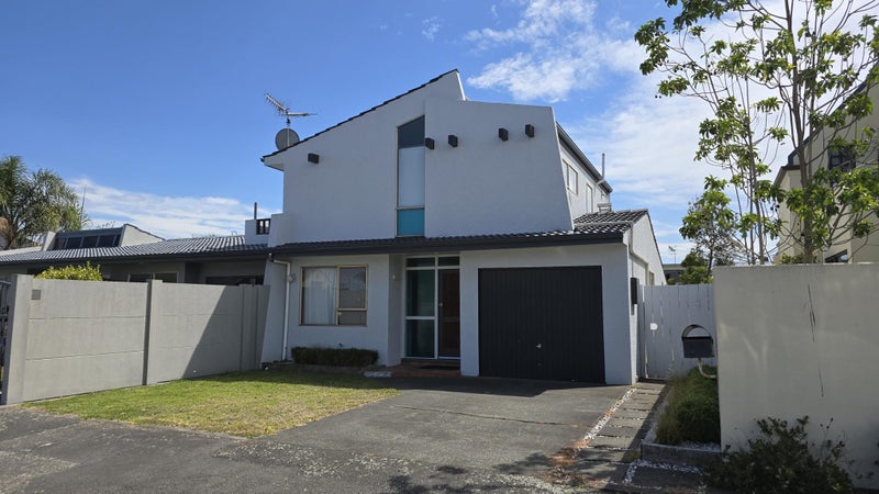 3/194 Charles Street, Westshore, Napier - Carousel 1