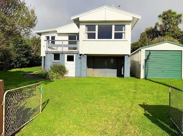 27 Sergeant Road, Āwhitu - Carousel 1