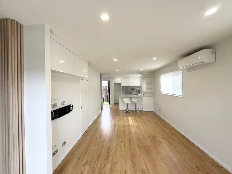 123C Sunnynook Road, Forrest Hill, Auckland - Carousel 2