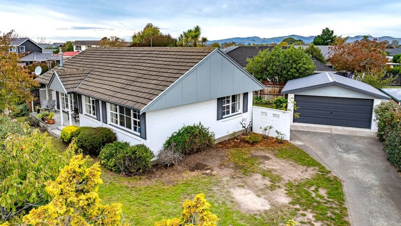 20 Staffordshire Street, Burwood, Christchurch - Carousel 1