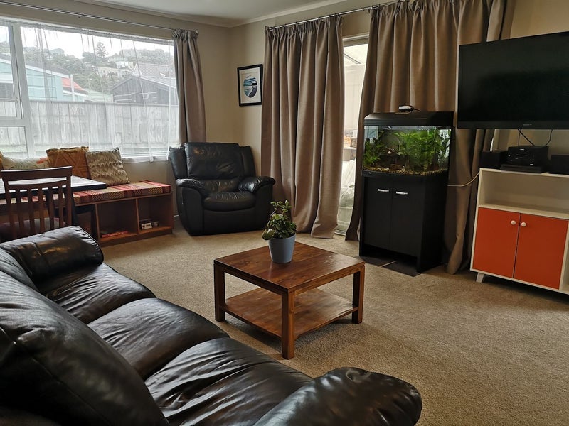 2/19 Byron Street, Miramar, Wellington - Carousel 2