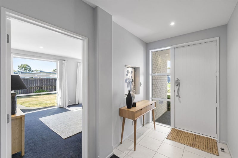 25 Brookwater Avenue, Northwood, Christchurch - Carousel 2